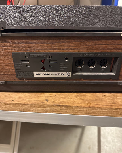 Grundig TK 145 Deluxe