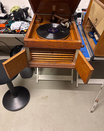 Original His Master‘s Voice Grammophon